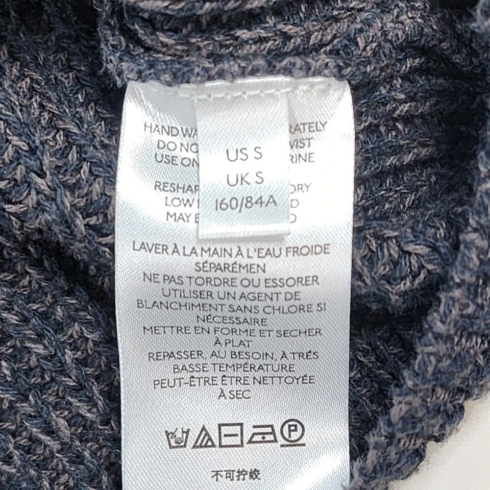 Urban Outfitters Women's Chunky Knit Cropped Grandpa Cardigan Minimalist Size S‎